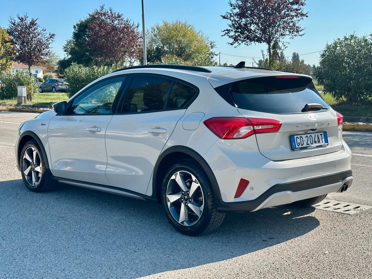 Ford Focus 1.0 NEOPATENTATI Active 1.0 hybrid