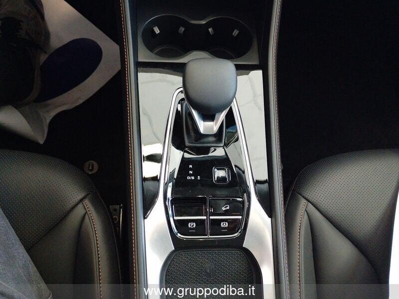 MG HS NUOVO Nuova 1.5T DCT LUX Black Dark