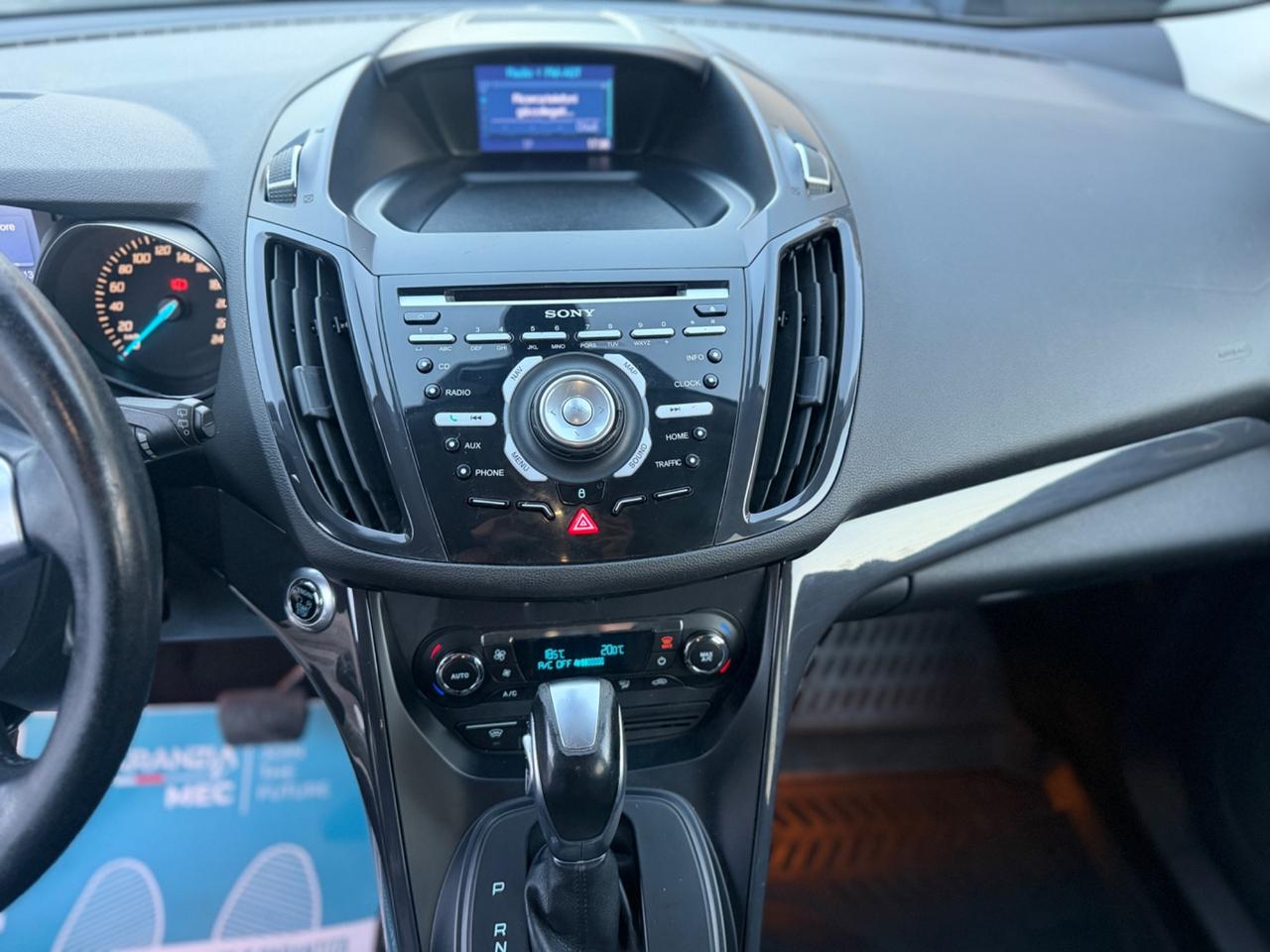 Ford Kuga 2.0 TDCI 163 CV 4WD Powershift Titanium