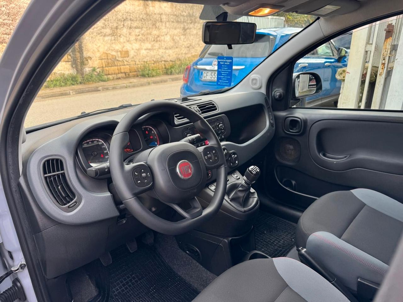 FIAT PANDA 1.2 69CV LOUNGE 2020