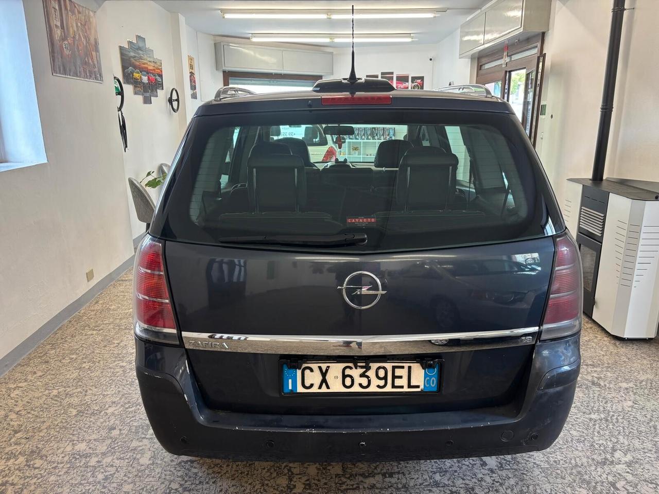 Opel Zafira 1.9 CDTI 101CV Club