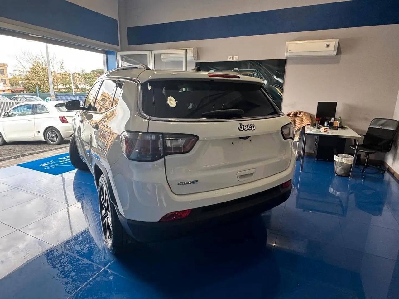 Jeep Compass 1.3 Turbo T4 190 CV PHEV AT6 4xe Business Plus