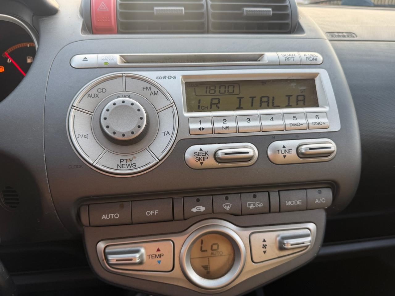 HONDA JAZZ 1.4 BENZINA EURO4 PELLE BEIGE CLIMA