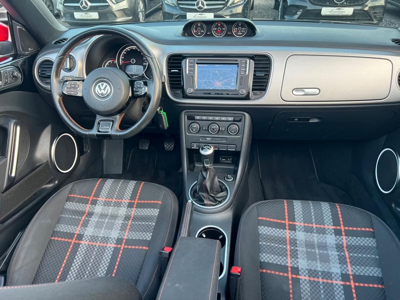 Volkswagen Maggiolino 2.0 TDI Club BlueMotion Technology