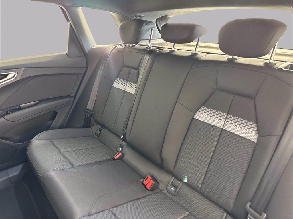 AUDI Q4 e-tron 45 business advanced del 2026