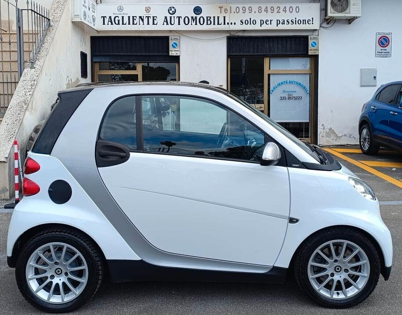 Smart ForTwo 1.0 benzina 52 kW MHD coupé passion