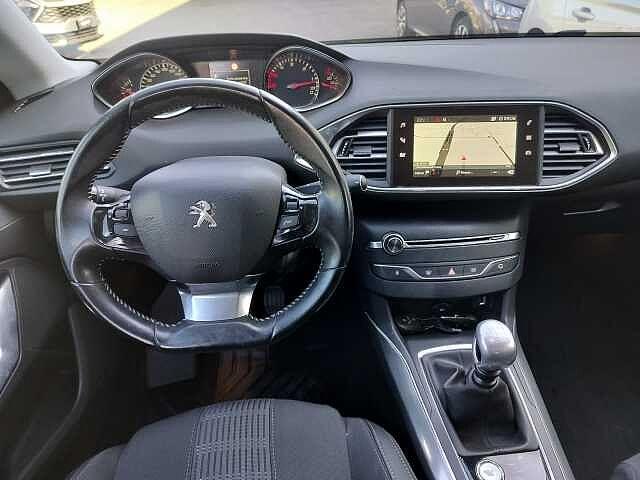 Peugeot 308 1.6 BlueHDi 120 S&S Allure