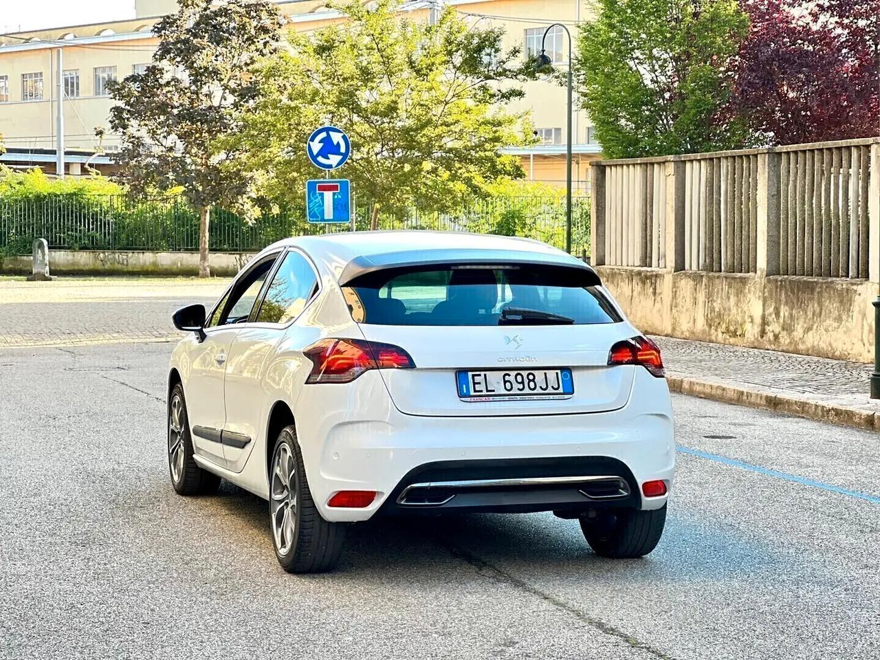 DS Automobiles DS 4 1.6 VTi Benz 120cv So Chic