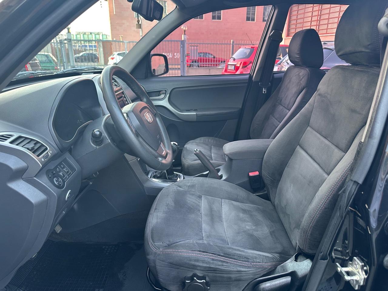 Dr DR5 Cross 1.6 16V 126 CV GPL della casa euro 6