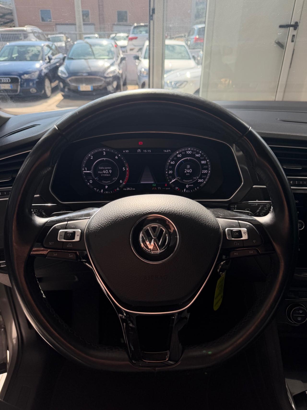 VW Tiguan 2.0 TDI SCR DSG Style FINANZIABILE
