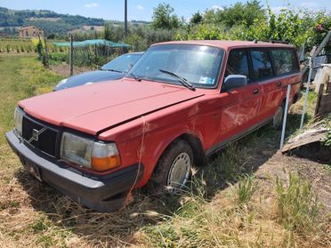VOLVO POLAR 2.0i SW 240-245
