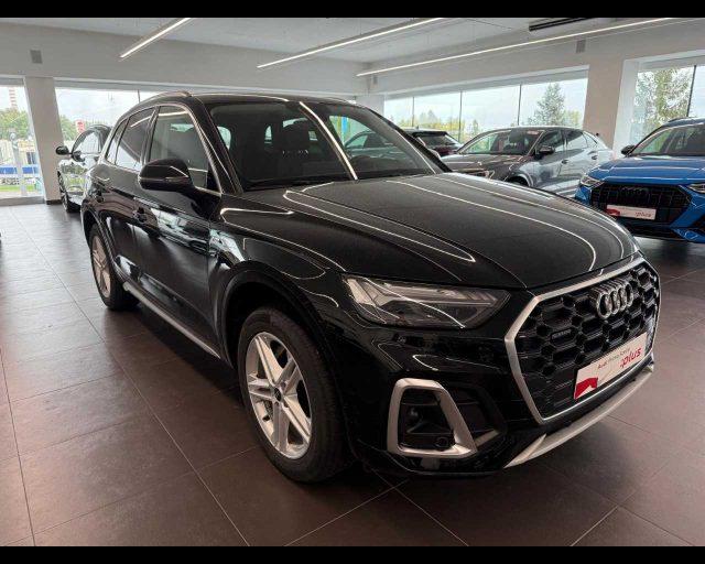 AUDI Q5 40 TDI 204 CV quattro S tronic S line