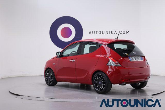 LANCIA Ypsilon 1.0 FIREFLY 5 PORTE S&S HYBRID GOLD FARI LED