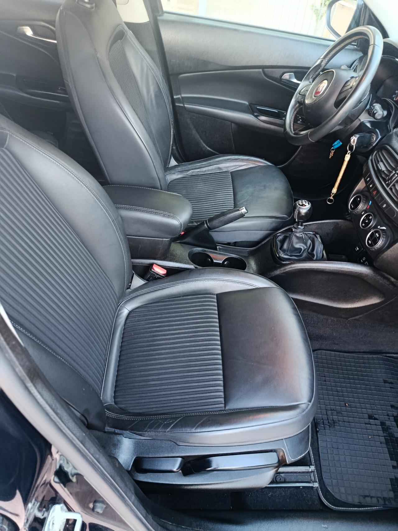 Fiat Tipo 1.6 Mjt S&S 5 porte S-Design