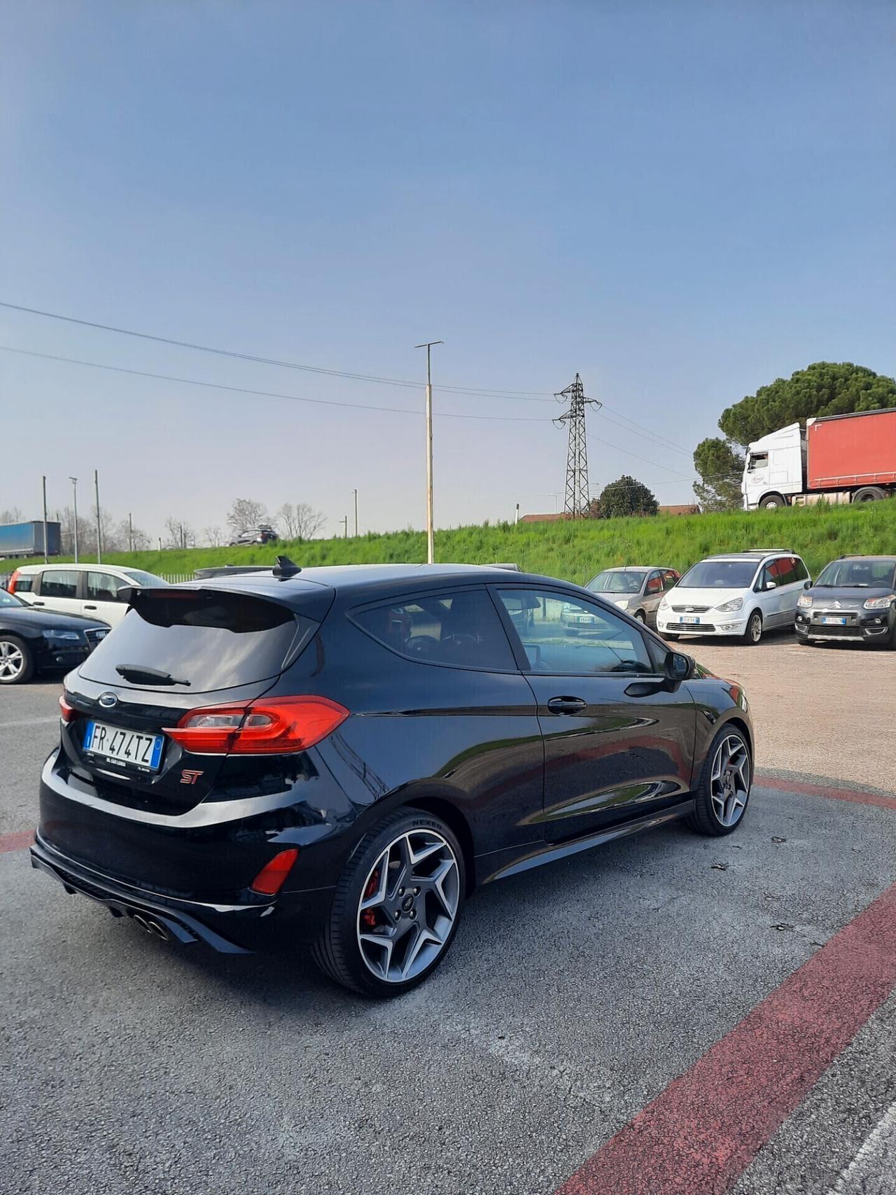 Ford Fiesta ST 200
