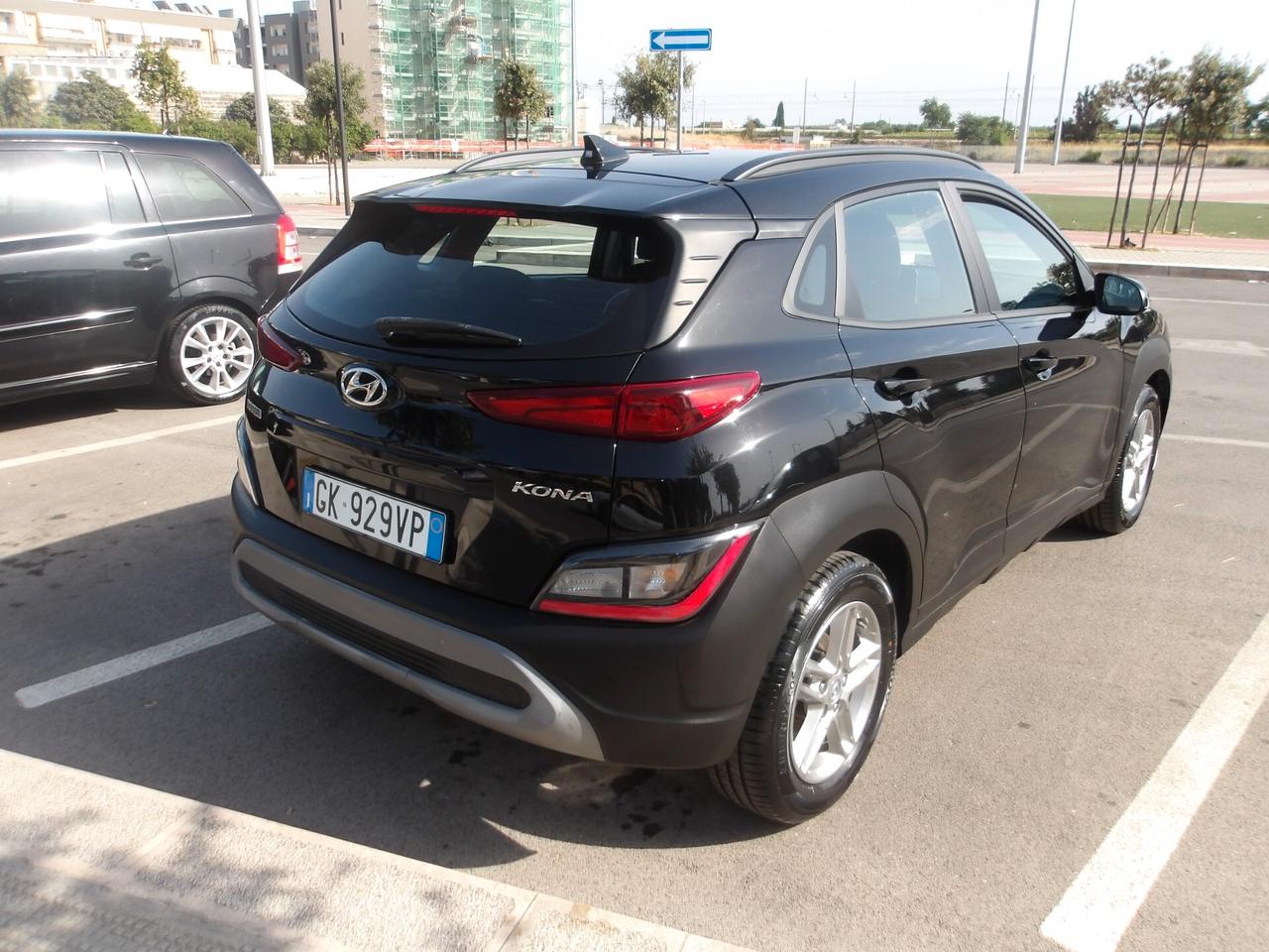 HYUNDAI KONA 1.0 BENZ-RETROC-KM 8.000