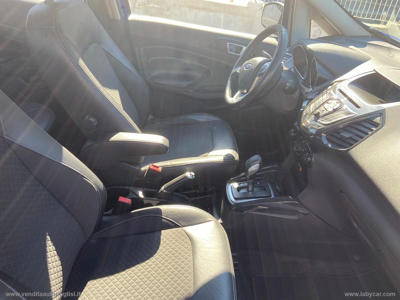 FORD EcoSport 1.5 110 CV Powershift Business