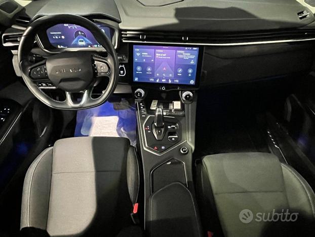 Lynk&co 01 PHEV