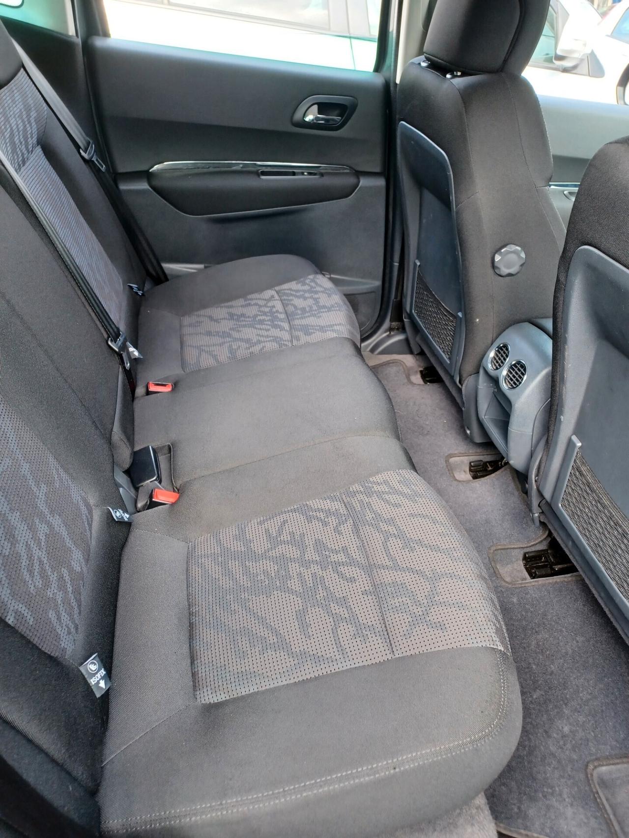 Peugeot 3008 1.6 HDi 112CV Tecno Anno 2011