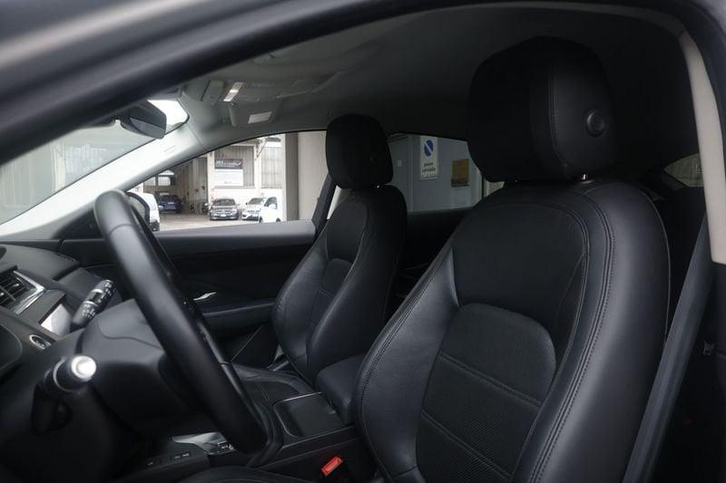 Jaguar E-Pace Jaguar E-Pace 2.0d i4 R-Dynamic S awd 150cv my19 110KW ANNO 2019