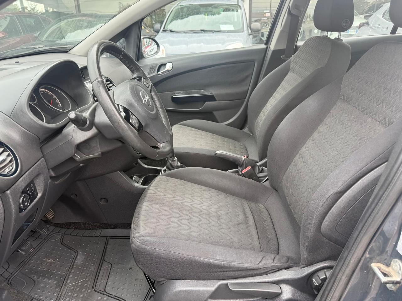Opel Corsa 1.2 5 porte Edition