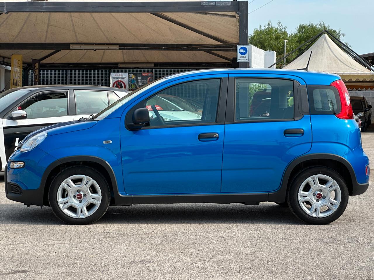 FIAT Panda 1.0 FireFly S&S Hybrid - 5000 KM!