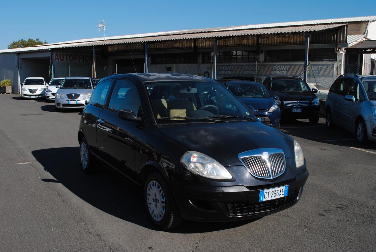LANCIA YPSILON 1.3 MJT 69 CV OK NEOPATENTATI