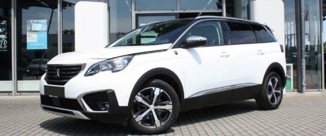 PEUGEOT 5008 BlueHDi 130 S&amp;S Crossway