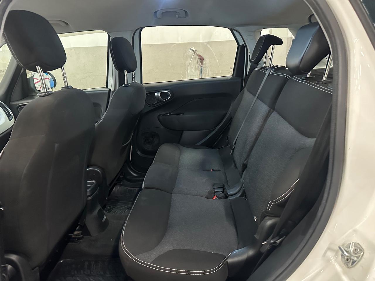 Fiat 500L 1.6 Multijet 120 CV Mirror