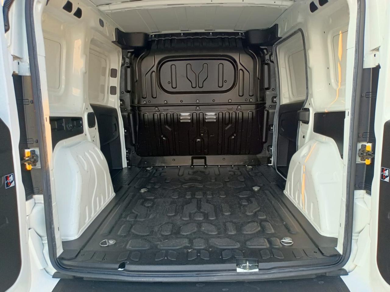 Fiat Doblo Doblò 1.6 MJT 105CV PL-TA Cargo Maxi XL Lamierato