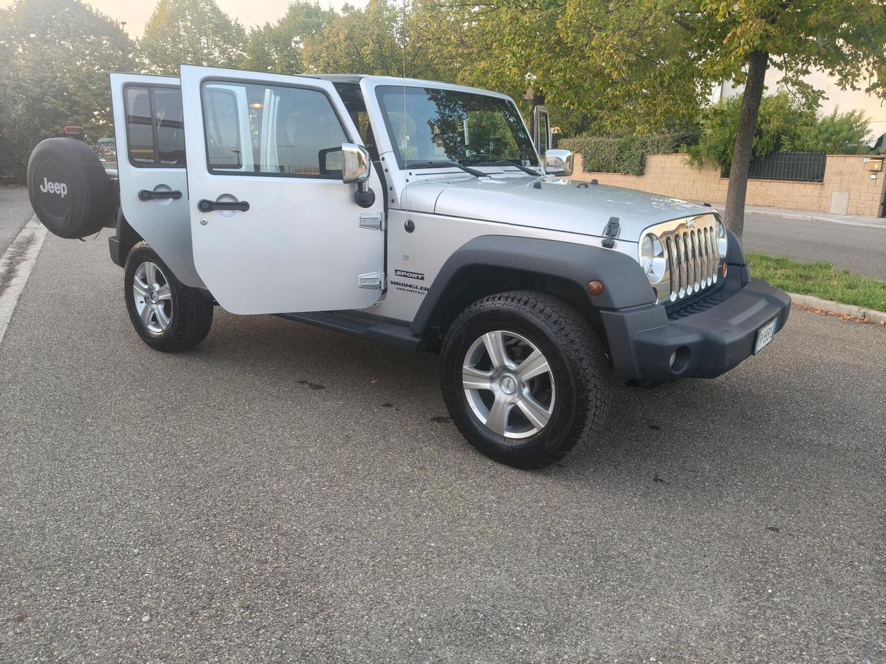 Jeep Wrangler Unlimited 2.8 CRD AUTOMATICO