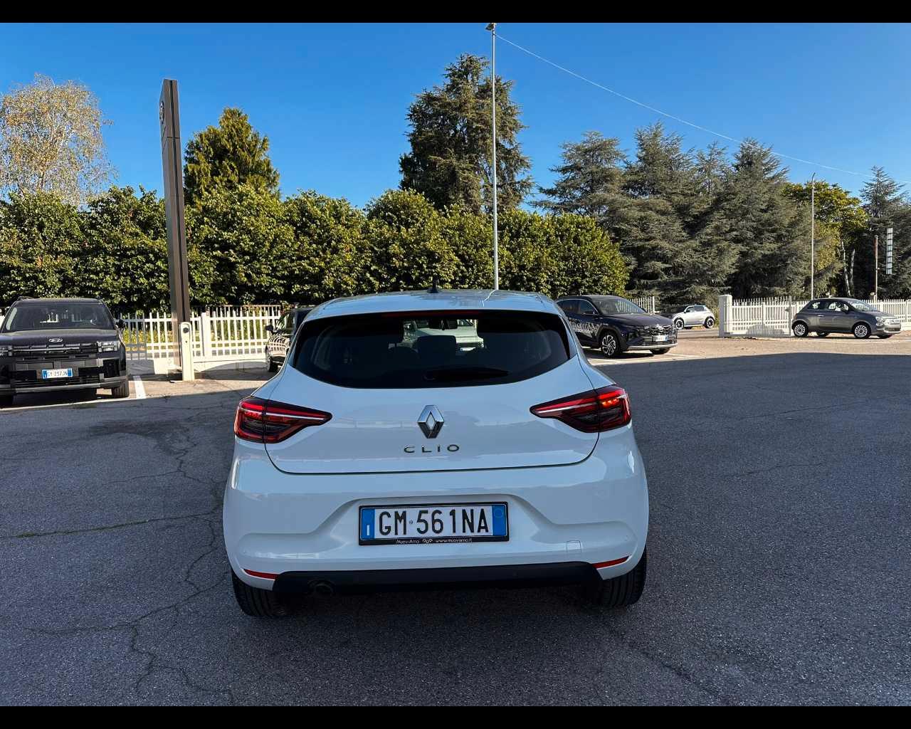 RENAULT Clio 1.0 Business