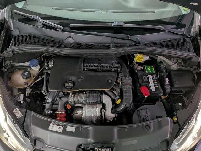 Peugeot 208 208 I 2015 5p 1.6 bluehdi Touch 75cv