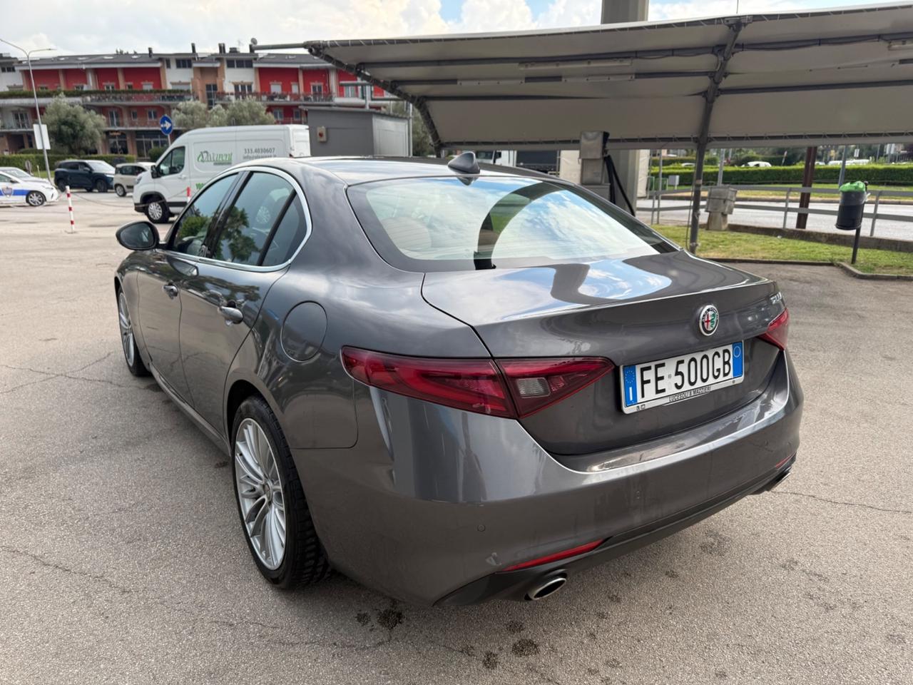 Alfa Romeo Giulia 2.2 180 CV Business FULL OPTIONAL