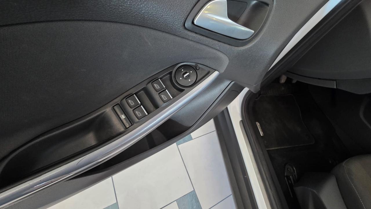 Ford Focus 1.6 TDCi 115 CV SW Titanium