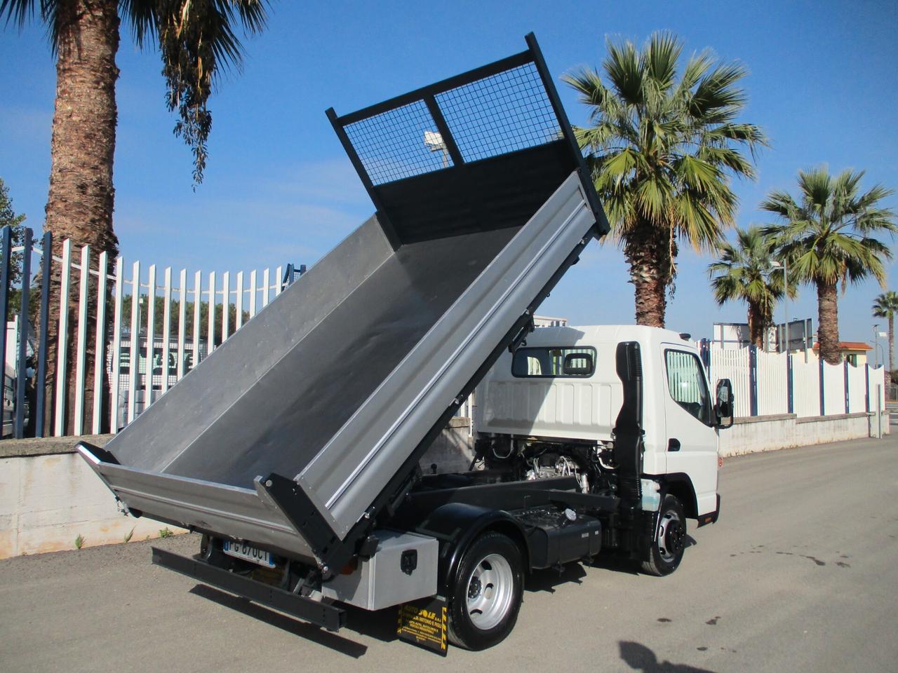 Mitsubishi Canter CANTER FUSO 3000 130CV E6 RIBALTABILE TRI 29/12/16