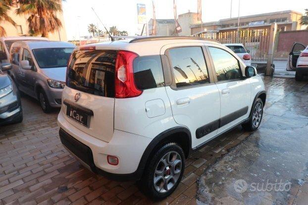 FIAT Panda 1.3 MJT 95 CV S&amp;S 4x4