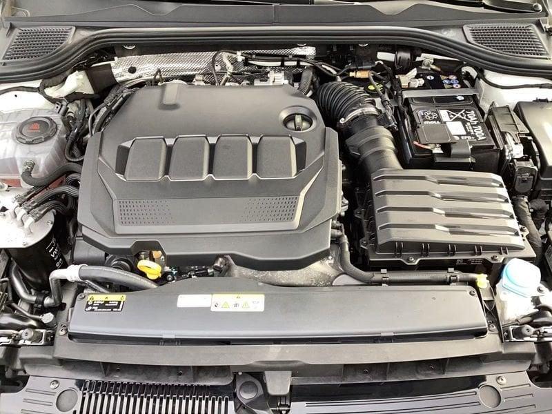 Volkswagen Golf 2.0 TDI MOVE Navi ACC Cockpit App Connect