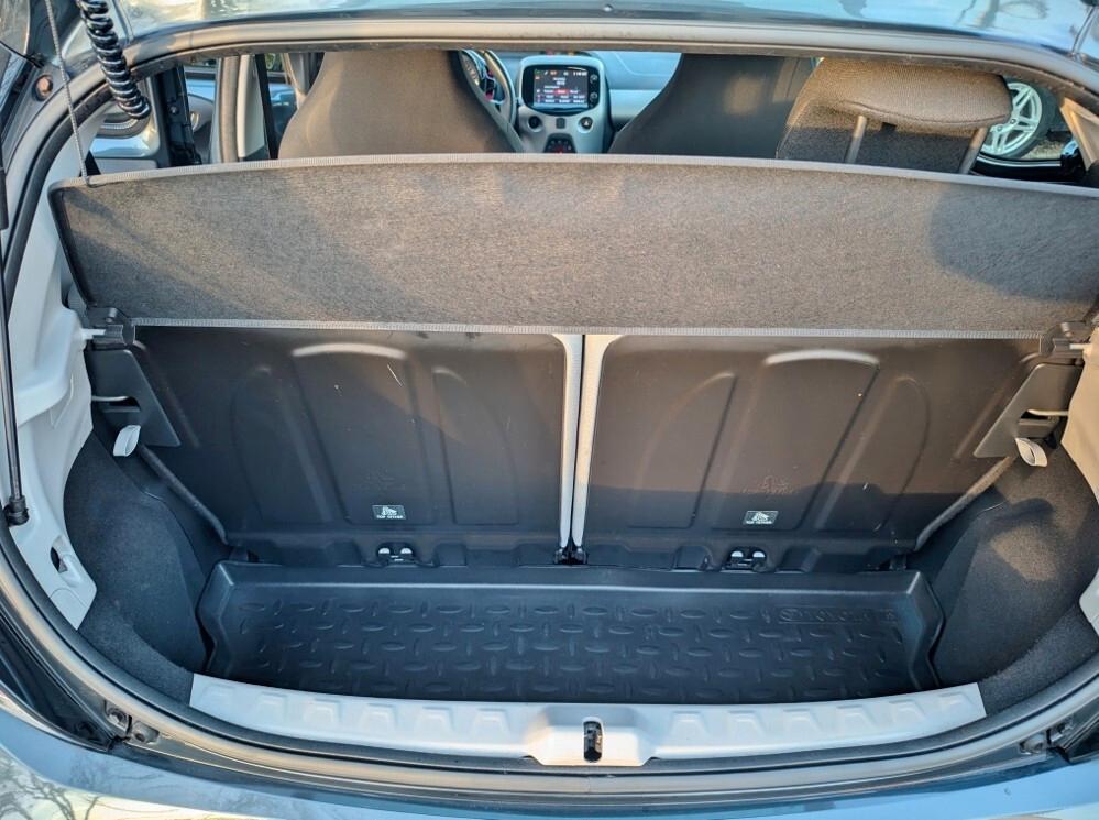 Toyota Aygo 1.0 5P X-PLAY EURO 6 OK NEOPATENTATI