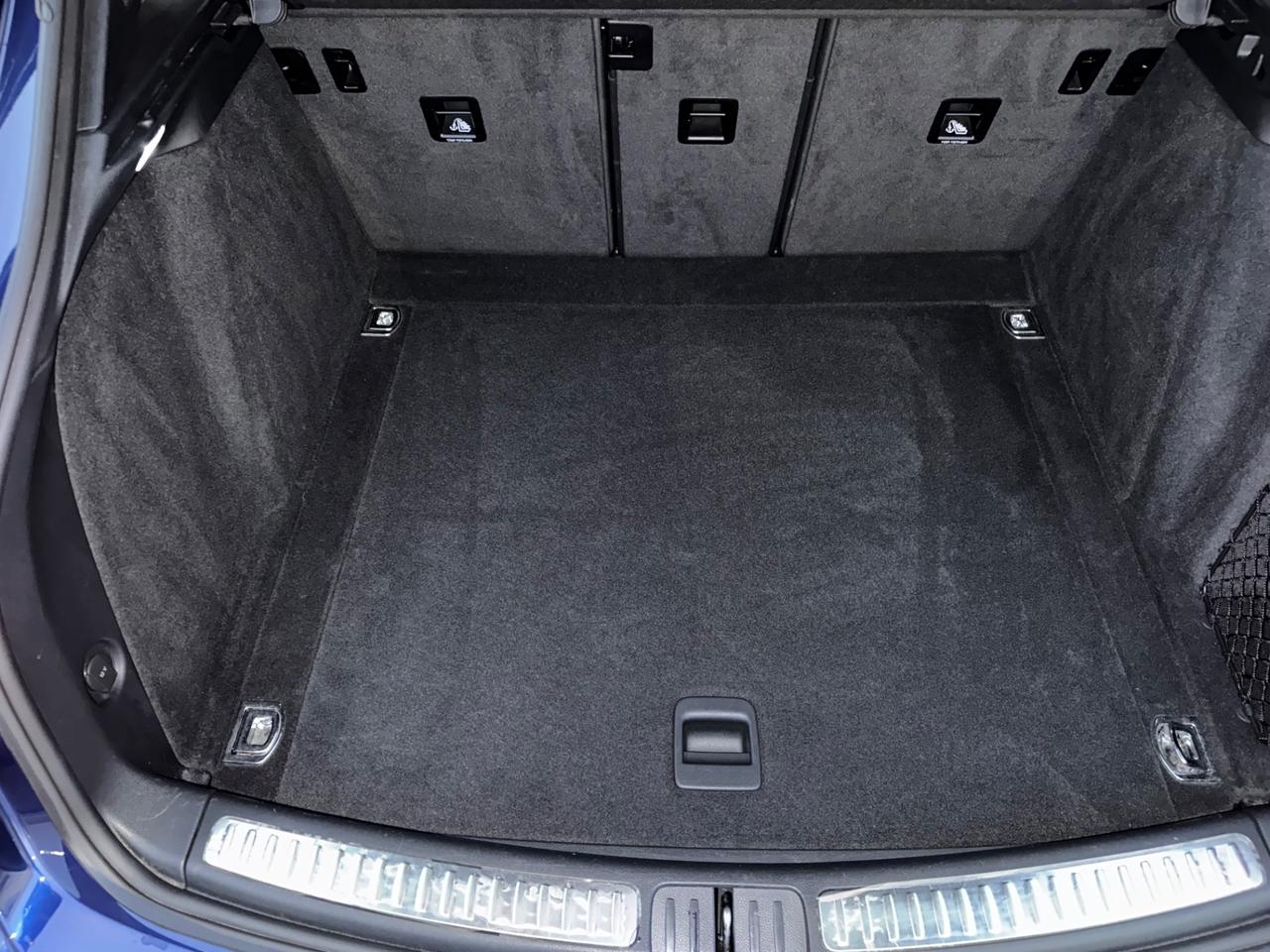 Porsche Macan cerchi 21, tetto, tagliandi Porsche