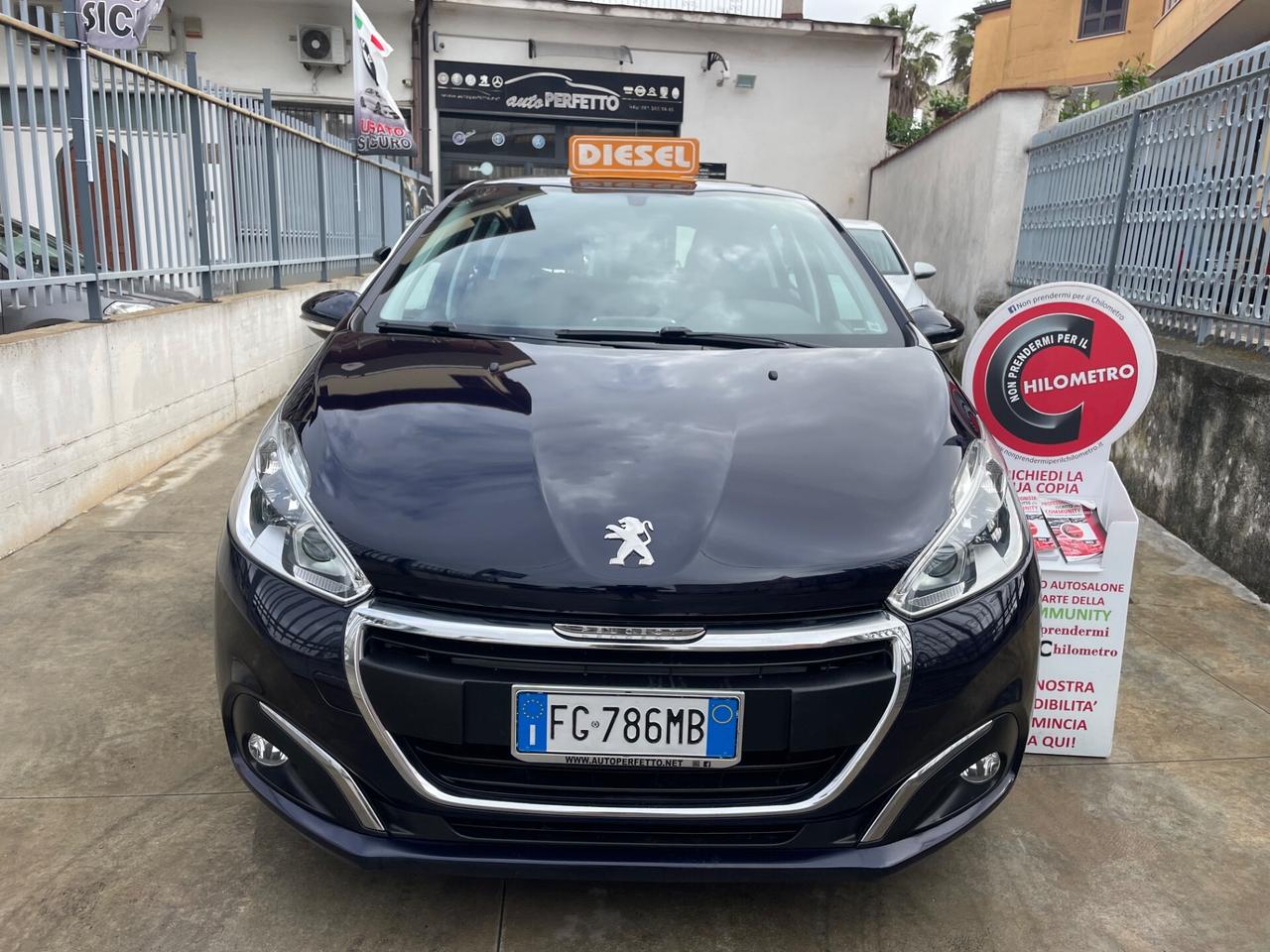 Peugeot 208 BlueHDi 75 5 porte Allure