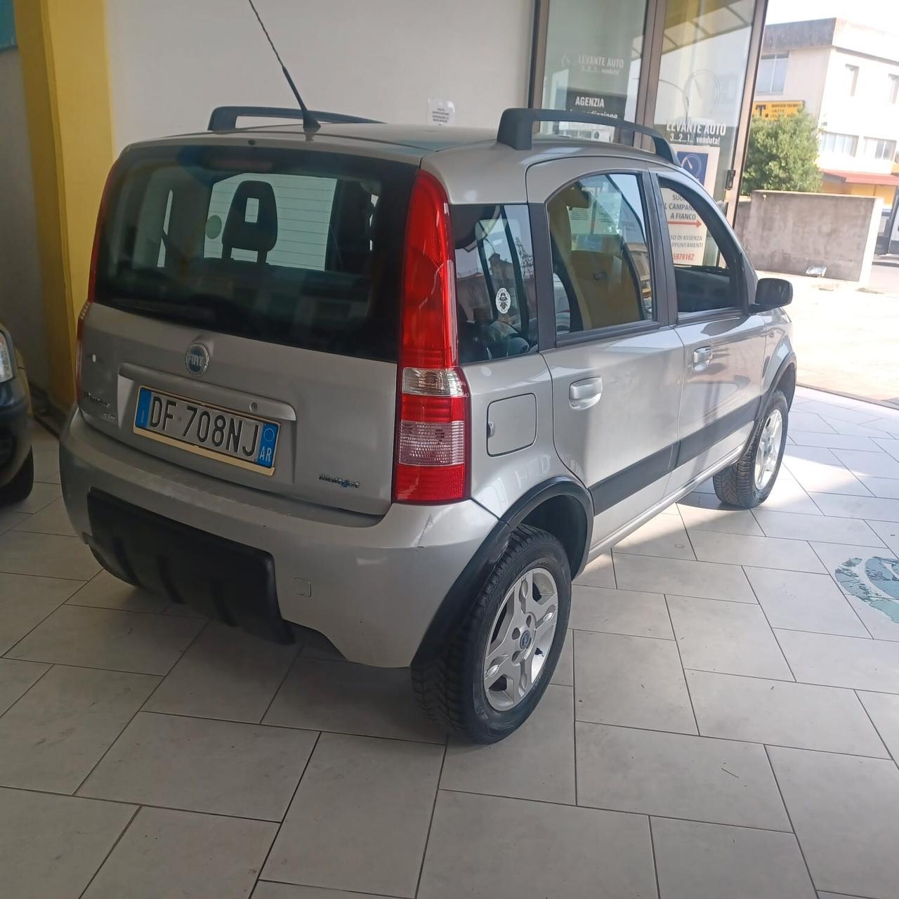 133.978KM PANDA 1.3 MJTD 4X4 MOTORE INFINITO