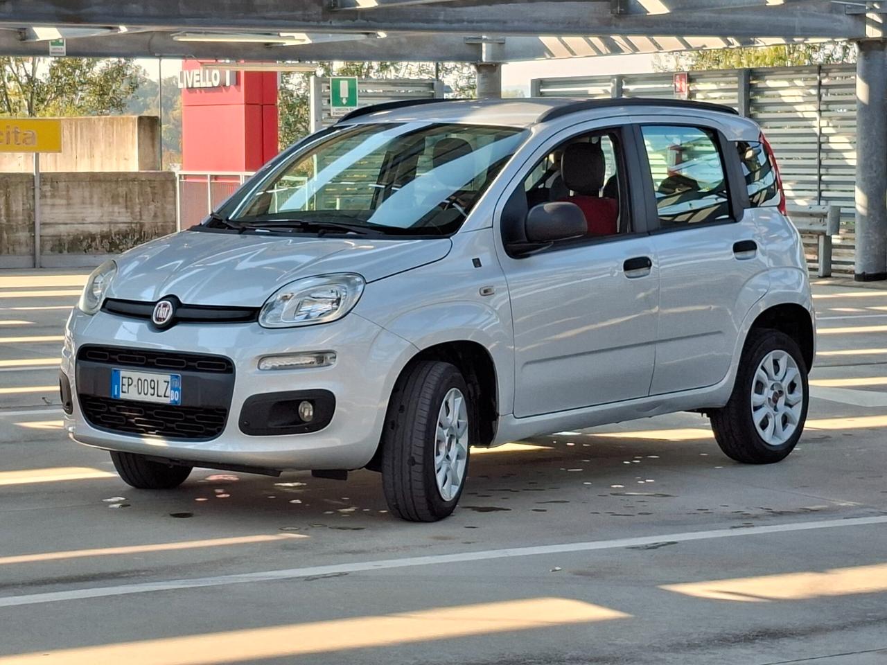 Fiat Panda 0.9 TwinAir Turbo Natural Power Lounge