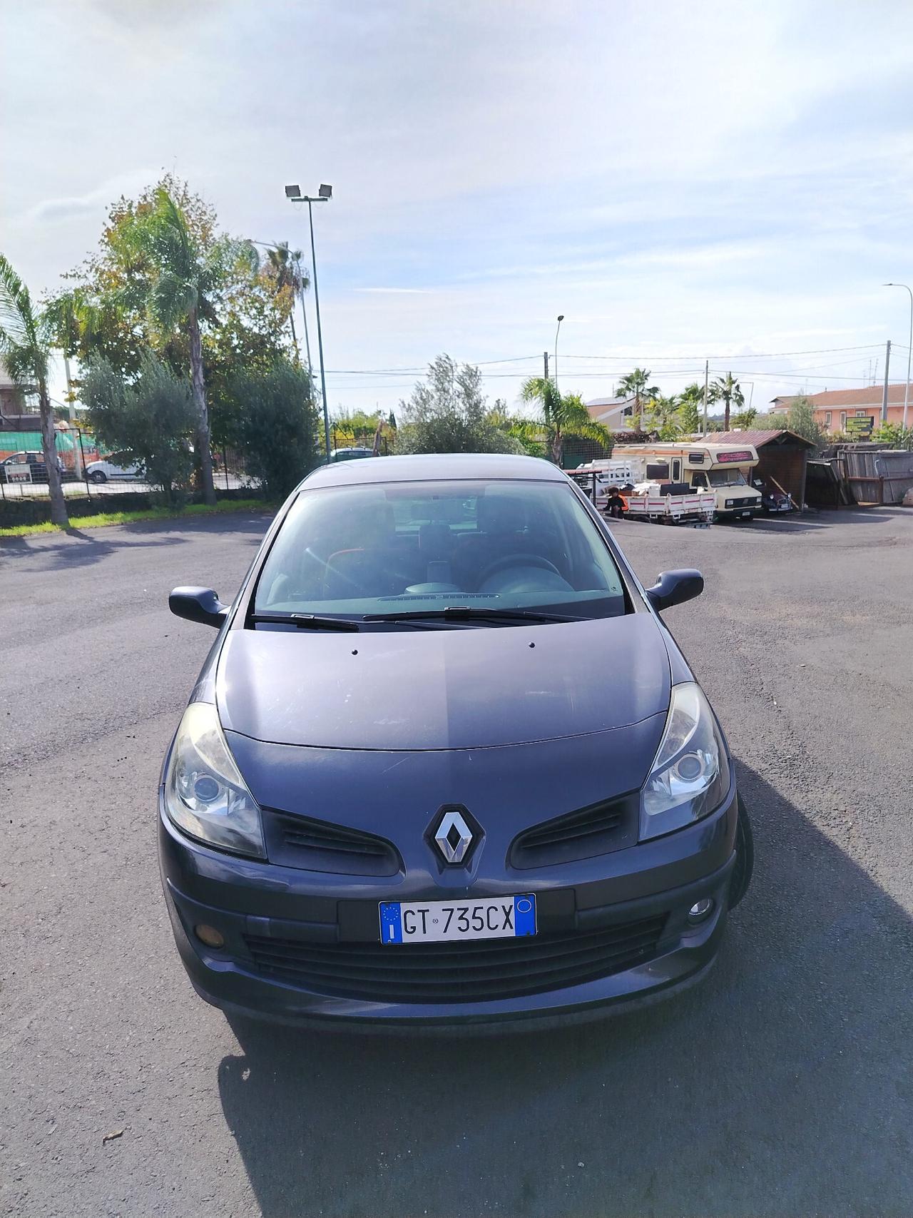 Renault Clio Storia 1.2 5 porte Confort