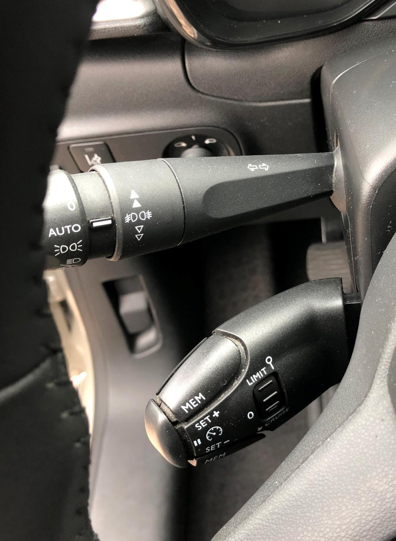 Citroen C3 BlueHDi 100 S&S Shine OK NEOPATENTATI!!