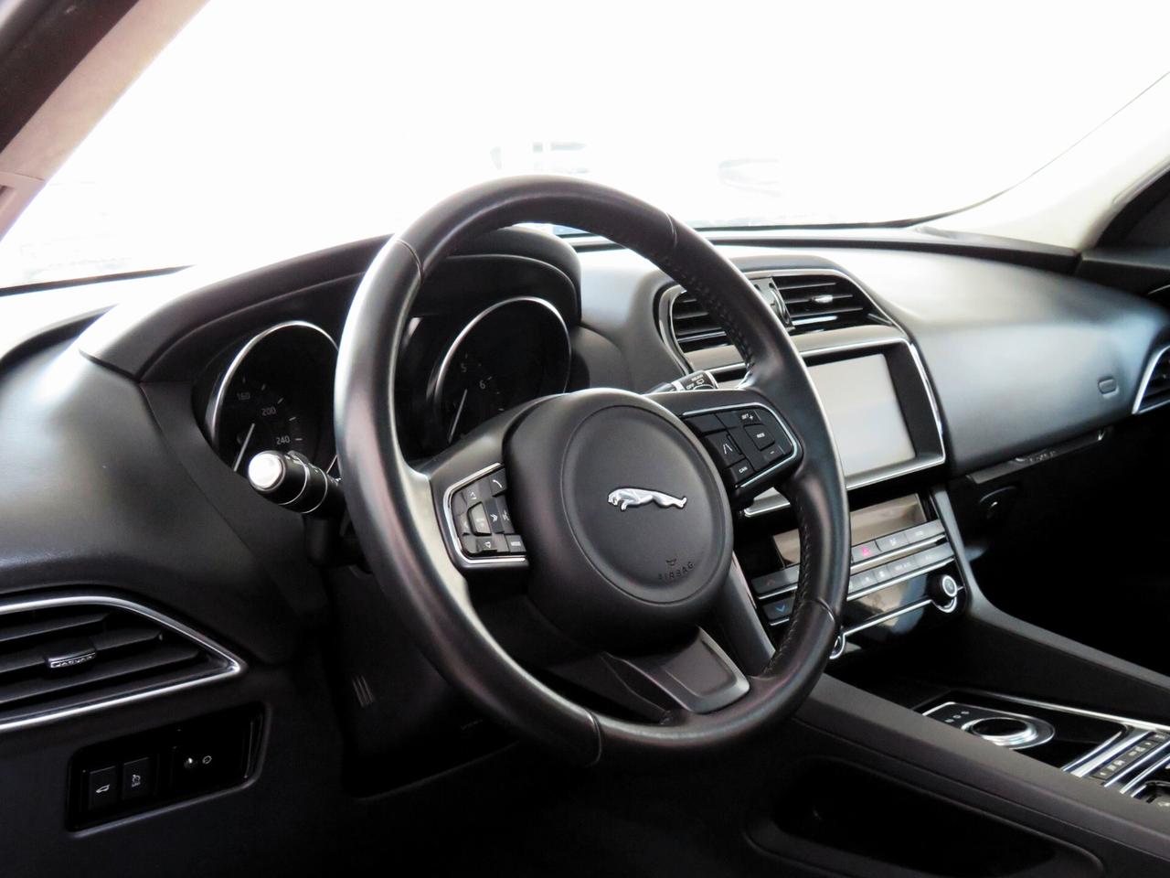 Jaguar I-Pace F-Pace 2.0 i4 Pure awd 300cv
