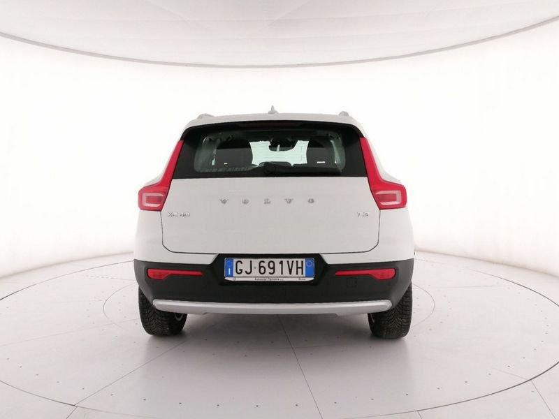 Volvo XC40 1.5 t3 Momentum 163cv my20