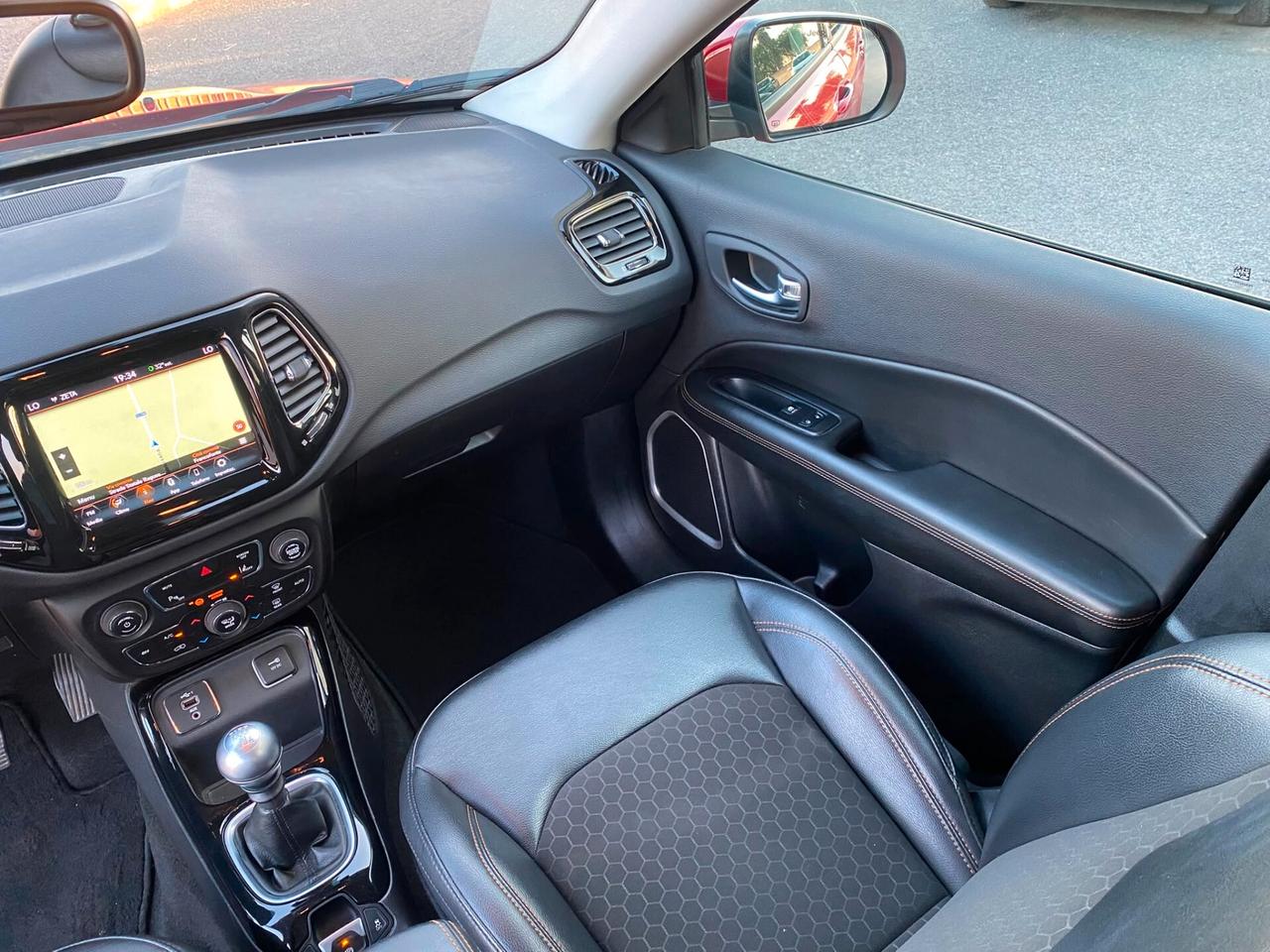 Jeep Compass 1.6 Multijet II 2WD Limited Bi-Color