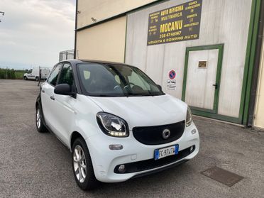 Smart ForFour 60 1.0 Black Passion