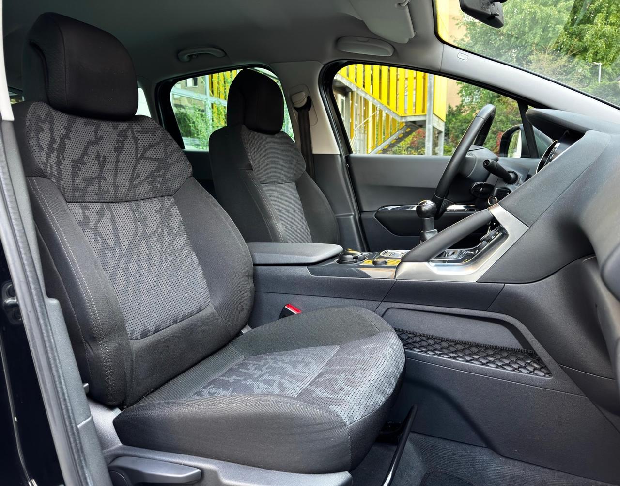 Peugeot 3008 1.6 VTi 120CV Premium